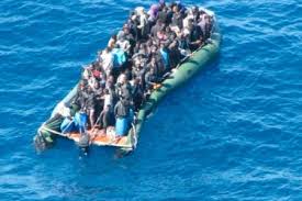 migrantes en canal sicilia, 381 migrantes en sicilia, migrantes en sicilia