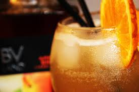 elaborar Treumal, receta Treumal, bebida coctel Treumal