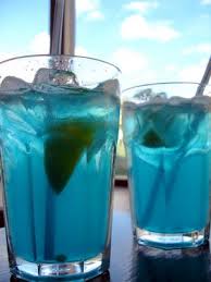 fantasma azul coctel, fantasma azul beberemos, fantasma azul cocteleria