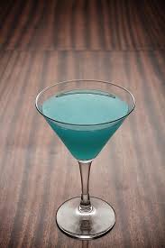 blue bird coctel, blue bird recetario, blue bird beberan