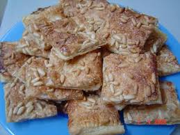 Coca de piñones, Coca  piñones receta, Coca  piñones recetario